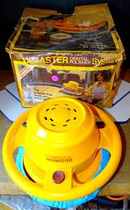 lot 224 image: VINTAGE WAXMASTER ORBITAL POLISHER IN ORIGINAL BOX WITH PAPERWORK - WORKS