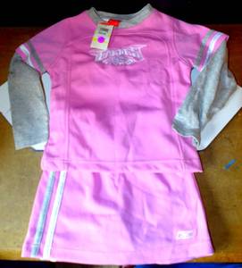 lot 256 image: NEW WTAGS - VERY CUTE YOUTH PHILADELPHIA EAGLES CHEER OUTFIT - PINK