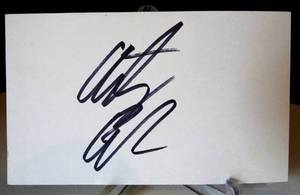 lot 292 image: AUTHENTIC HAND SIGNED INDEX CARD - POPULAR ACTOR, ANTHONY EDWARDS