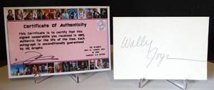 lot 301 image: AUTHENTIC HAND SIGNED INDEX CARD WITH COA - ALL STAR BASEBALL LEGEND, WALLY JOYNER