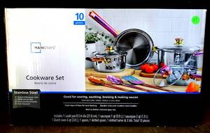 lot 97 image: MAINSTAYS 10 PIECE COOKWARE SET