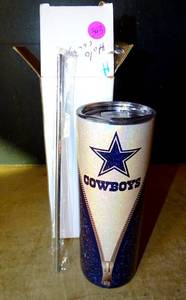 lot 343 image: NEW DALLAS COWBOY INSULATED TUMBLER WITH LID & METAL STRAW (IN BOX)