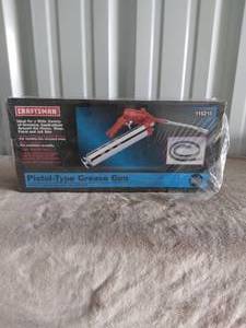 lot 2 image: Brand New Craftsman Pistol-Type Grease Gun