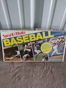 lot 4 image: 1980 Strat-o-Matic Baseball Board Game-- Appears to be Complete