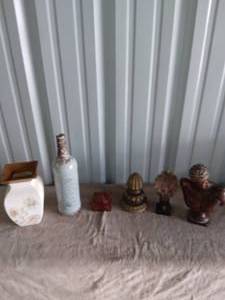 lot 12 image: Misc. Lot of Home Decor Items