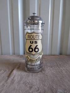 lot 16 image: Route 66 Glass Straw Holder
