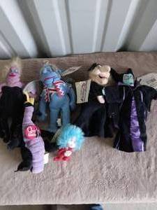 lot 83 image: Lot of 6  Disney Beanbags--See Pics