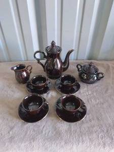lot 99 image: Fred Roberts Company 13pc Tea Set--Creamer has Chip--See Pics