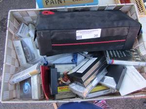 lot 36 image: Large lot of vasrious cassette tapes includes country- gospel- and light rock