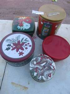 lot 52 image: Lot of Christmas tin cans with lids qty 5