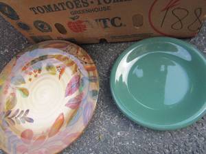 lot 114 image: 4 apple dcor bowls, 1 apple dcor salad bowls, various plates corelle, home trends