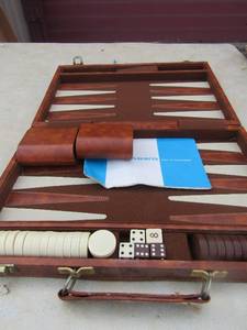 lot 127 image: Backgammon game in case in great condition