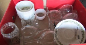 lot 144 image: 5 clear glass wine glasses, 5 green corelle saucers, gold trim crystal coffee cup and more