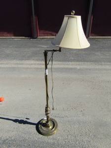 lot 156 image: Brass floor lamp with shade, unknown working condition