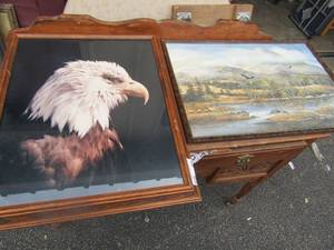 lot 250 image: 2329 wooden framed bald eagle art, 1724 Leach aww framed bird art