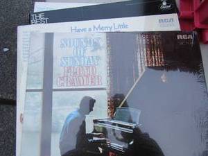 lot 266 image: Record lot includes, best of seekers, God lives, A golden age Christmas, Guy Lambardo and many more qty 20 plus