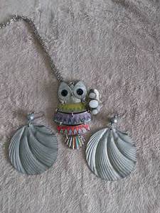 lot 43 image: Nice Set of Costume Jewelry with Owl Necklace, Earings, and Ring--See Pics
