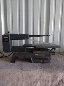 lot 49 image: Vintage Sears Craftsman 16 Scroll Saw--Works