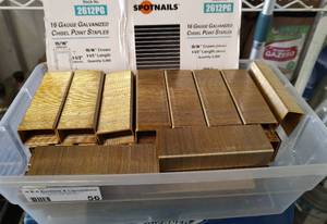 lot 56 image: SPOTNAILS 16 GAUGE GALVANIZED CHISEL POINT STAPLES AS SHOWN.