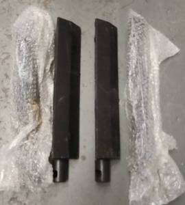 lot 59 image: (4) CAST IRON STYLE GAS BURNERS AS SHOWN.