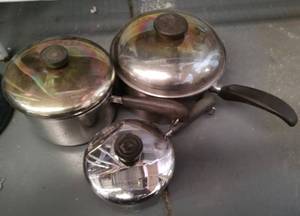 lot 68 image: LOT OF SAUCEPANS WITH LIDS AS SHOWN.