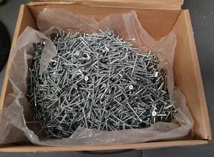 lot 70 image: LOT OF SCREWS AS SHOWN.