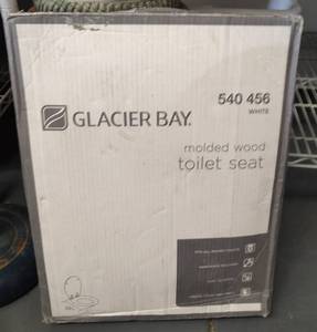 lot 73 image: GLACIER BAY MOLDED WOOD TOILET SEAT 540456 IN BOX AS SHOWN.