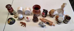 lot 86 image: ASSORTED CERAMIC FIGURINES AND MORE AS SHOWN.