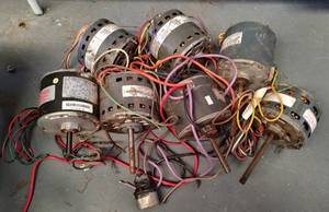 lot 102 image: LOT OF ASSORTED MOTORS AS SHOWN.