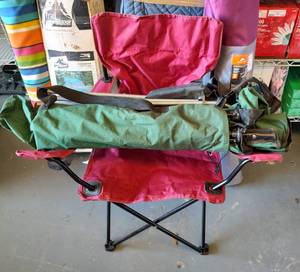 lot 170 image: (5) FOLDING LOUNGE CHAIRS AS SHOWN. (SOLD 5 X THE MONEY)