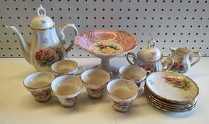 lot 185 image: (16) PIECES OF ROYAL CROWN 551147 JAPAN BRUSHED GOLD TRIM DISHES AS SHOWN. (SOLD 16 X THE MONEY)