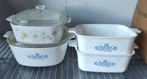 lot 213 image: LOT OF CORNING WARE DISHES AS SHOWN.