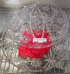 lot 328 image: (2) LARGE GLASS SERVING PLATTERS IN PATTERN SHOWN.