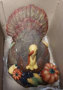 lot 350 image: LARGE DECORATIVE TURKEY FIGURE AS SHOWN.