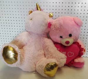 lot 357 image: PLUSH ANIMALS AS SHOWN.