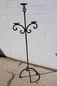 lot 40 image: Brown Heavy Wrought Iron 3-candle Floor Stand - 58 Tall x 20.5W
