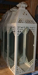 lot 184 image: (4) Creamy White Lanterns - 24x8x8