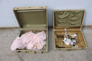 lot 180 image: (2) Samsonite hard case suitcases used for decoration (included)
