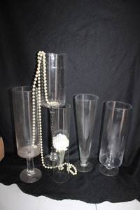 lot 272 image: (5) Clear vases with beads and flower mixed sizes