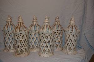 lot 188 image: (6) Antiqued rustic round lanterns 8x18