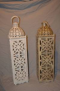 lot 195 image: (2) White lanterns - 8x33