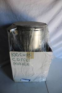 lot 136 image: 100 Cup Coffee Maker