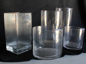 lot 282 image: Round and square clear vases - multiples shown in pictures