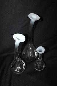 lot 306 image: White Bud vases