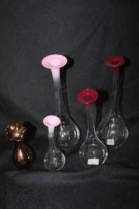 lot 309 image: Pink, Red and Rose Gold Bud Vases