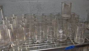 lot 291 image: Clear vases - 4x6 approx. 30