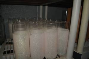 lot 286 image: White glittery vases - 3.5x9 approx. 24