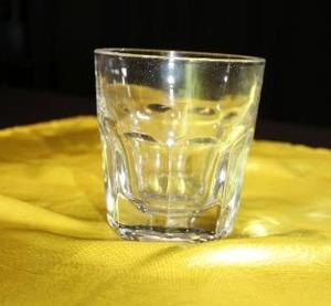 lot 330 image: Rocks Glass Tumblers with (5) Dish Racks - each hold up to 25 glasses
