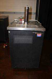 lot 351 image: Beer Kegerator by True Manufacturing Co.