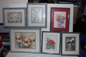 lot 79 image: Floral Pattern Wall Decor